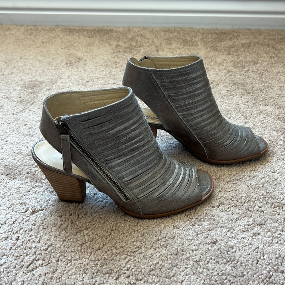 Paul Green CAYANNE PEEP TOE BOOTIE